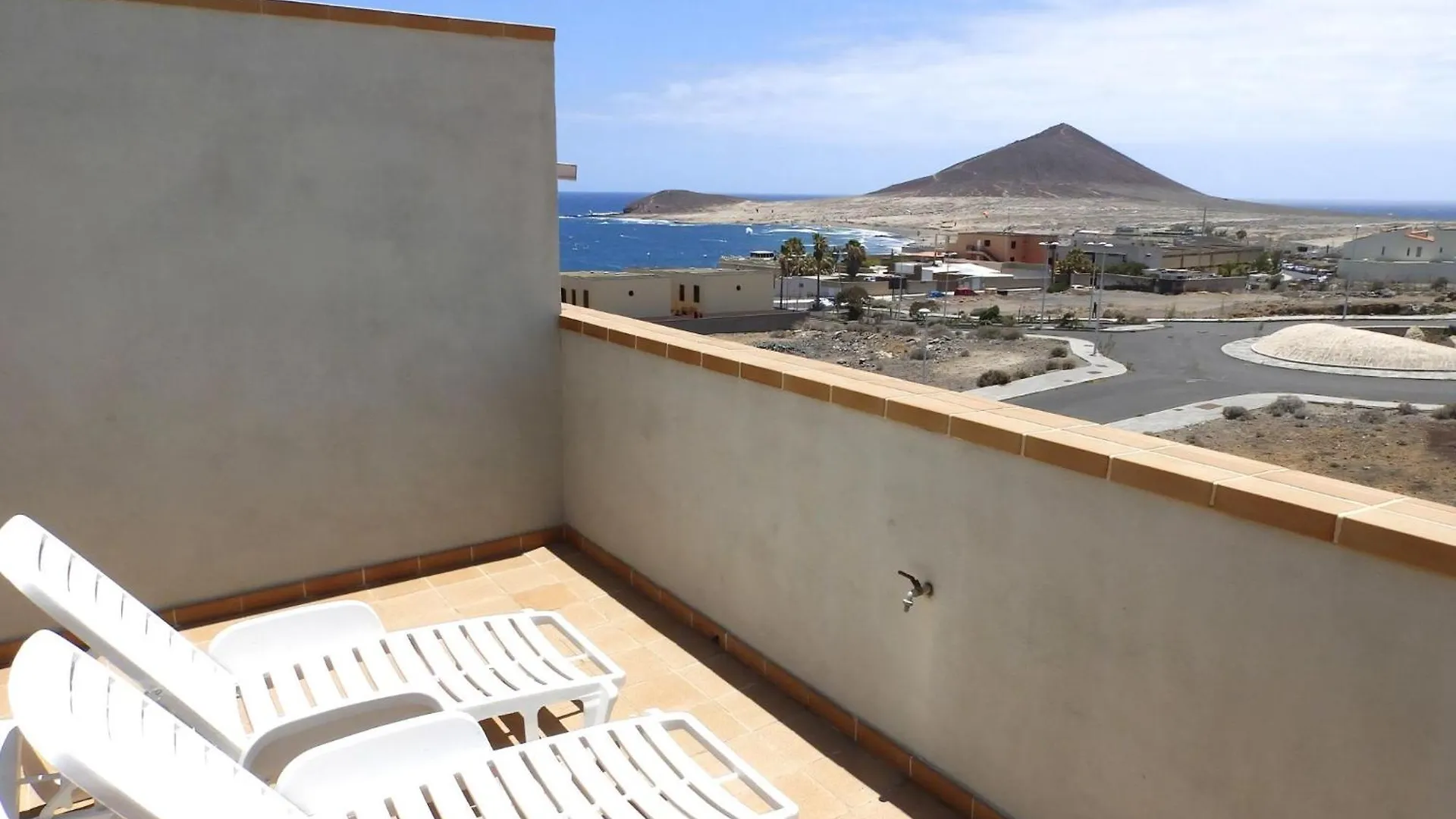 Apartment Wohnung West Mit Terrasse In El Medano